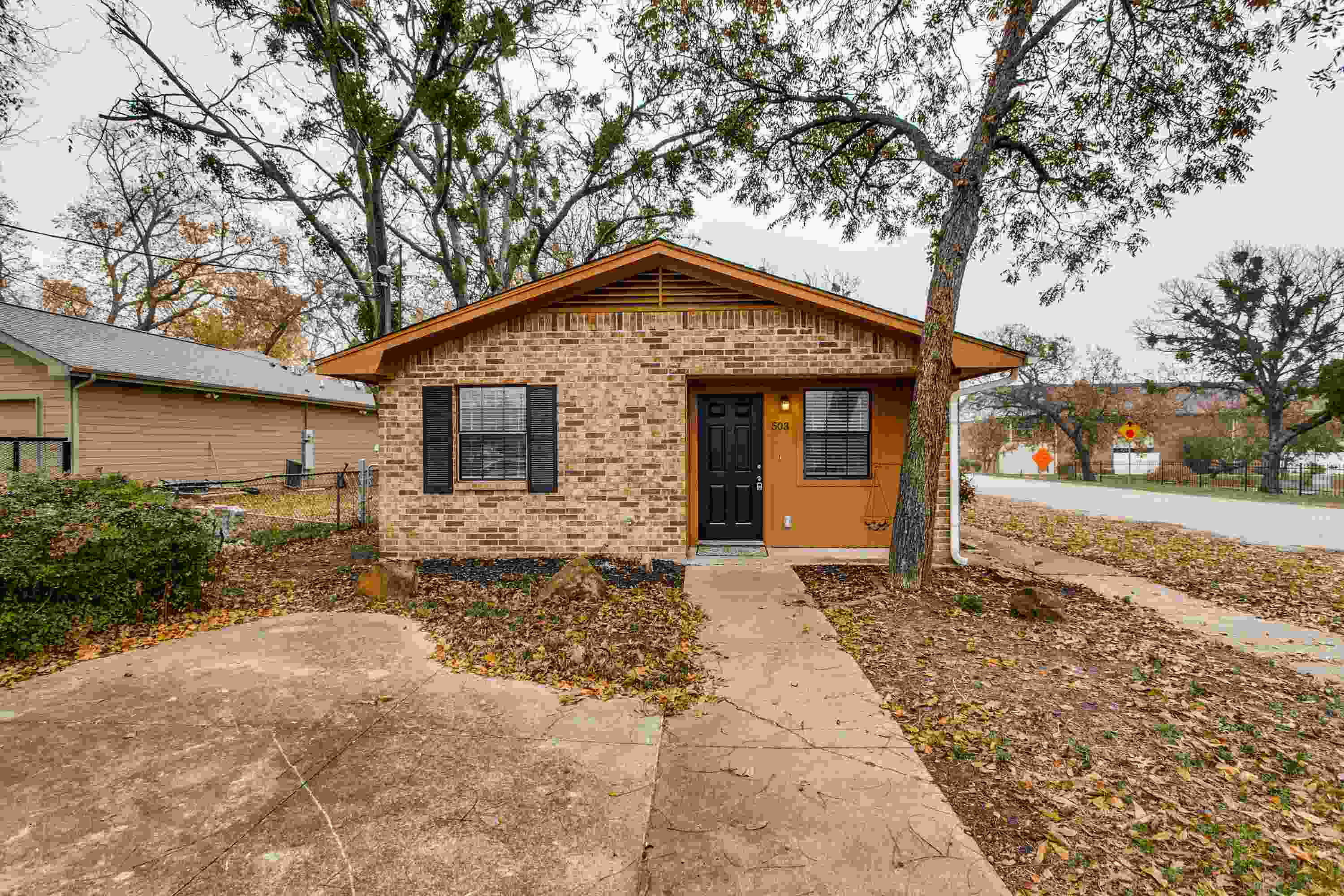 503 Masters Ave